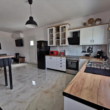 Lejlighed Mika's B Luxury House Near Faliraki Kalithies