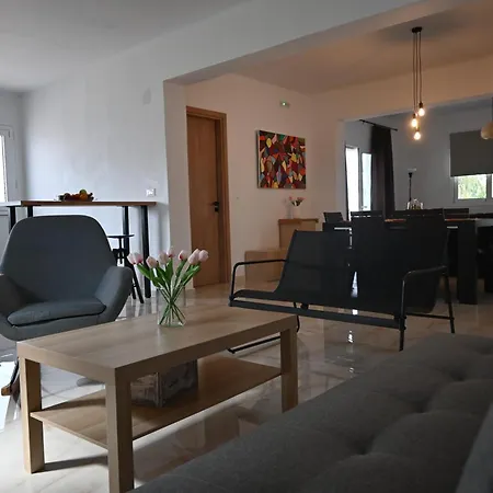Mika's B Luxury House Near Faliraki Lejlighed *